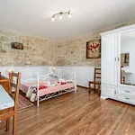 V Tatil Evi Pamići