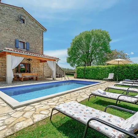 Cozy In With Kitchen Holiday home Pamici