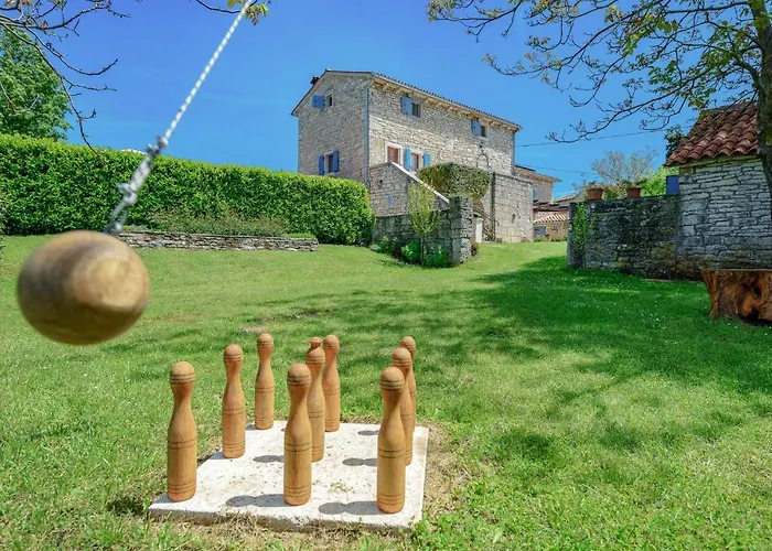 V * Pamići